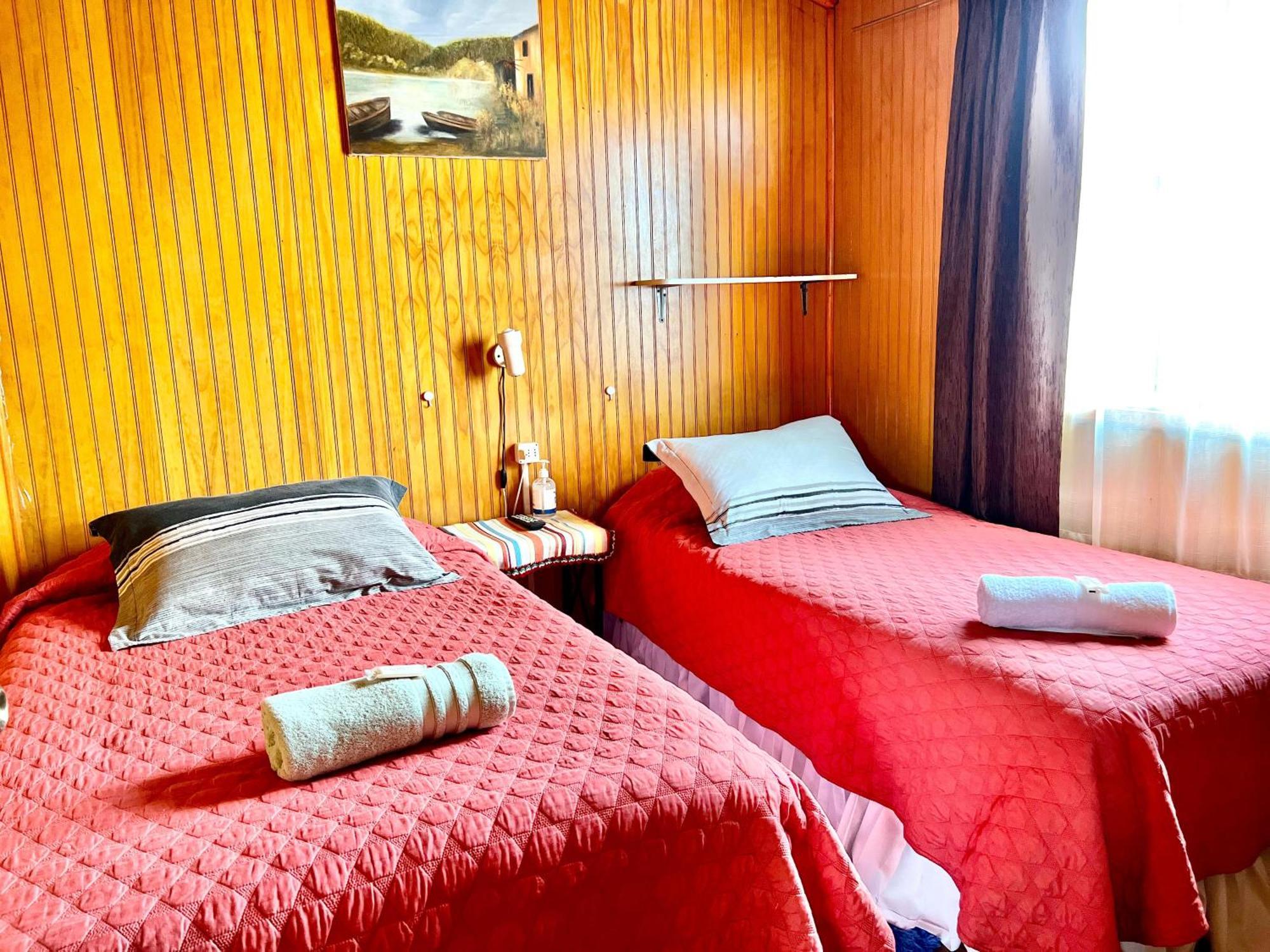 Hospedaje Familiar Dona Juanita Puerto Montt Dış mekan fotoğraf